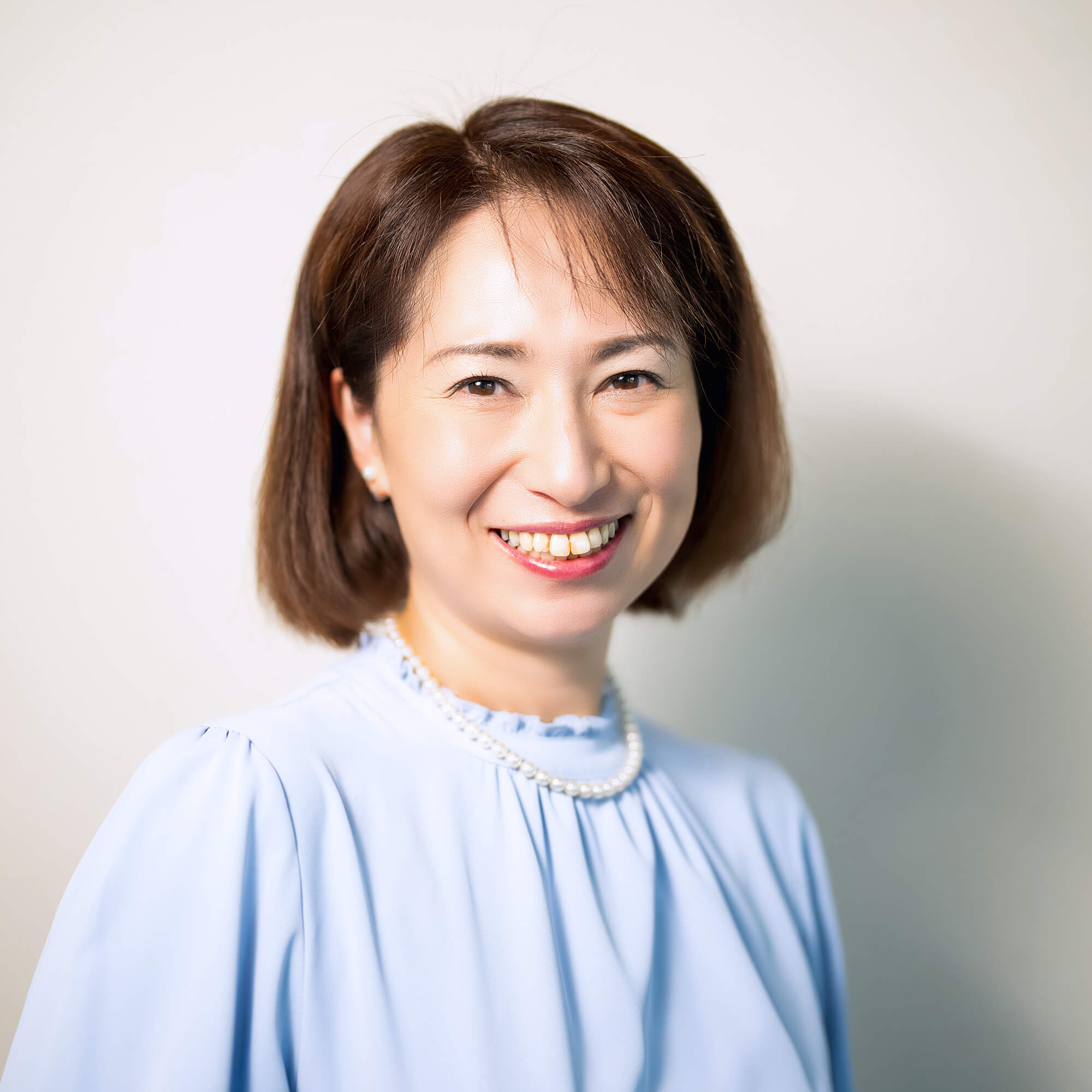 石田美枝 氏